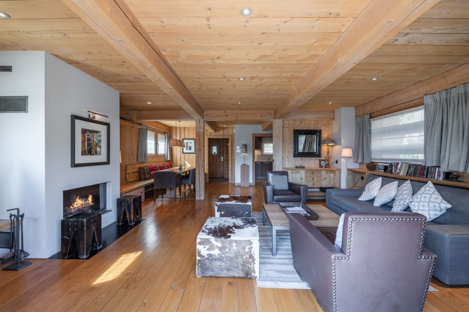 4-Bedroom Chalet with Mountain Views — resale property in Les Houches