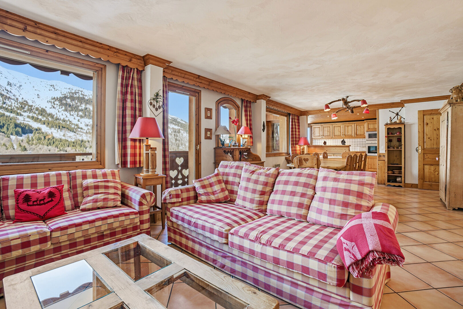 4-Bedroom Apartment, South-West Balcony — resale property in Méribel les Allues